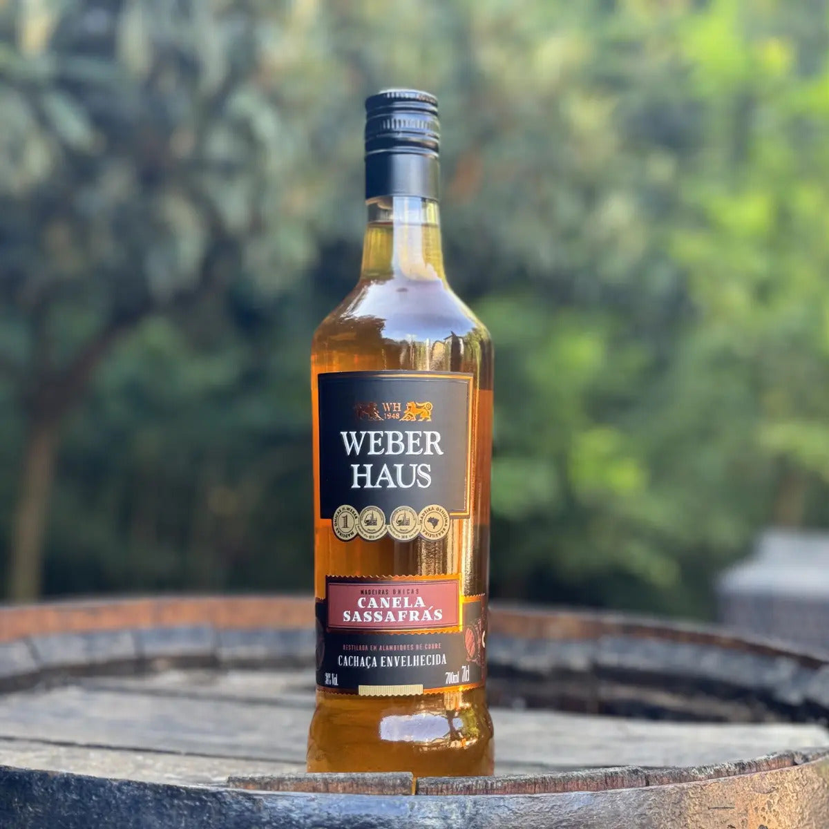 Weber Haus Aged Cachaça Canela Sassafrás 700ml
