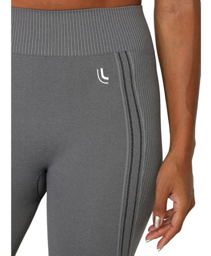 Max Lupo Seamless Women’s Legging – High Waist, Compression, Antimicrobial, No Transparency