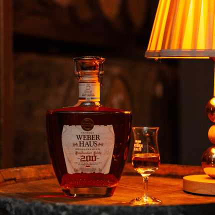 Cachaça Weber Haus 200 anos Imigração 750ml
