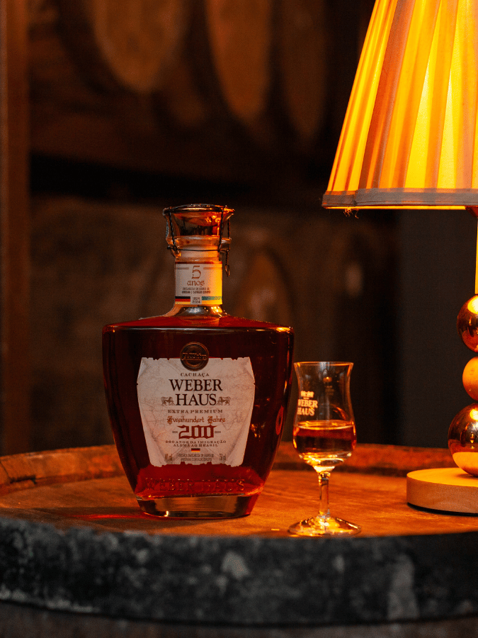 Cachaça Weber Haus 200 anos Imigração 750ml - BuyBrazil